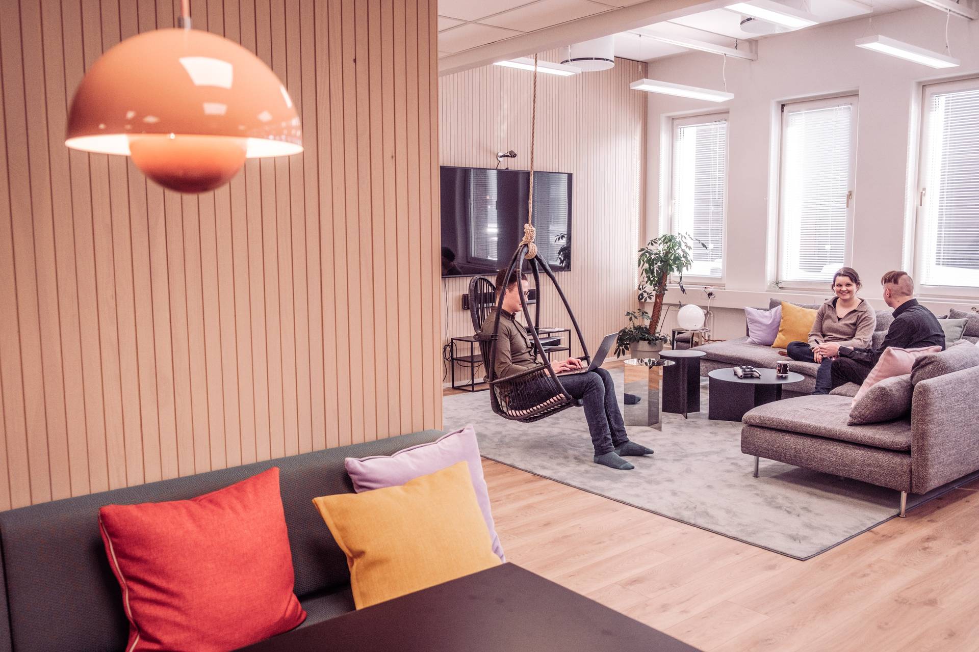 Loihde - Office break - DSCF2859 - 1920 x 1280