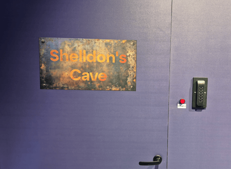 shelldons_cave_door-1